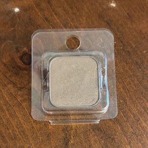 Seint shimmer eyeshadow - Everest
